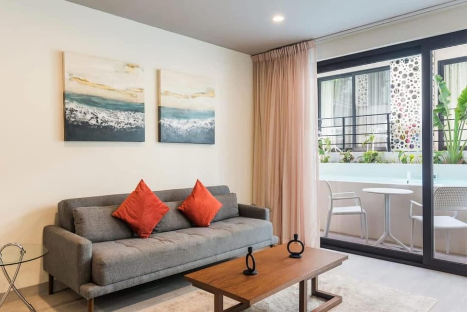 Living room, Photo of the whole room, Seating area, air conditioner