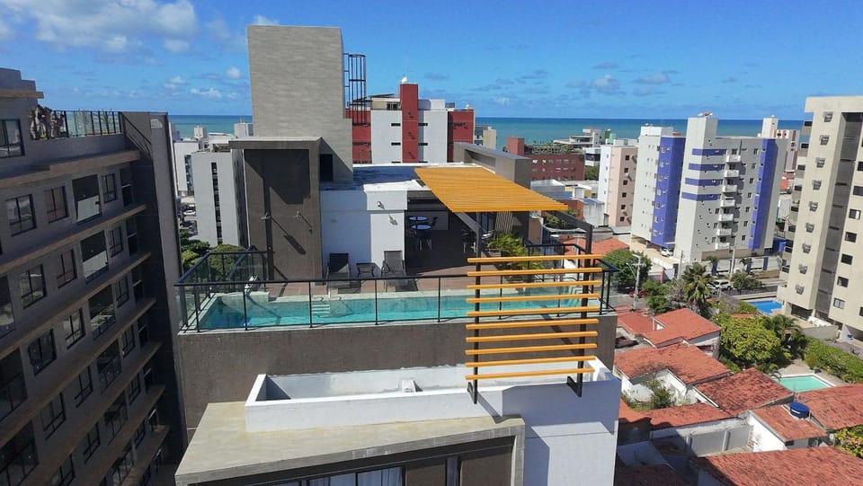 Bird's eye view, Swimming pool