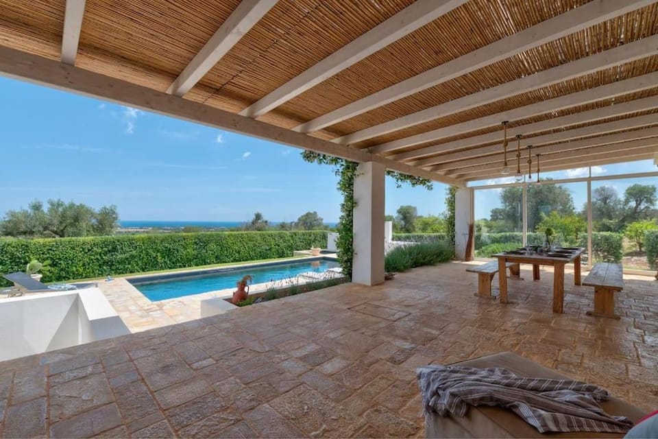 Stunning luxury villa with trullo and sea view Villa in Province of Taranto