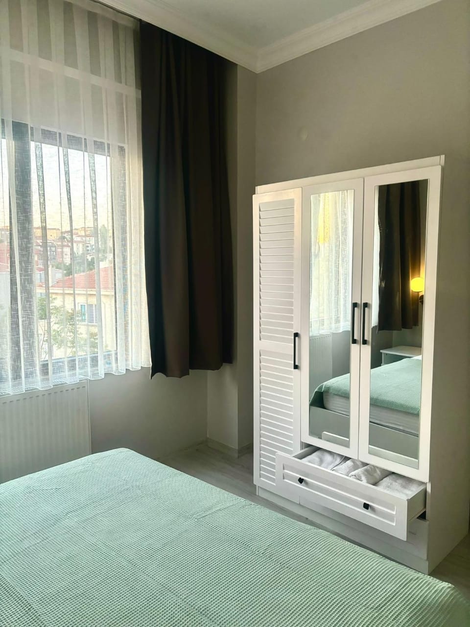 Bedroom, wardrobe