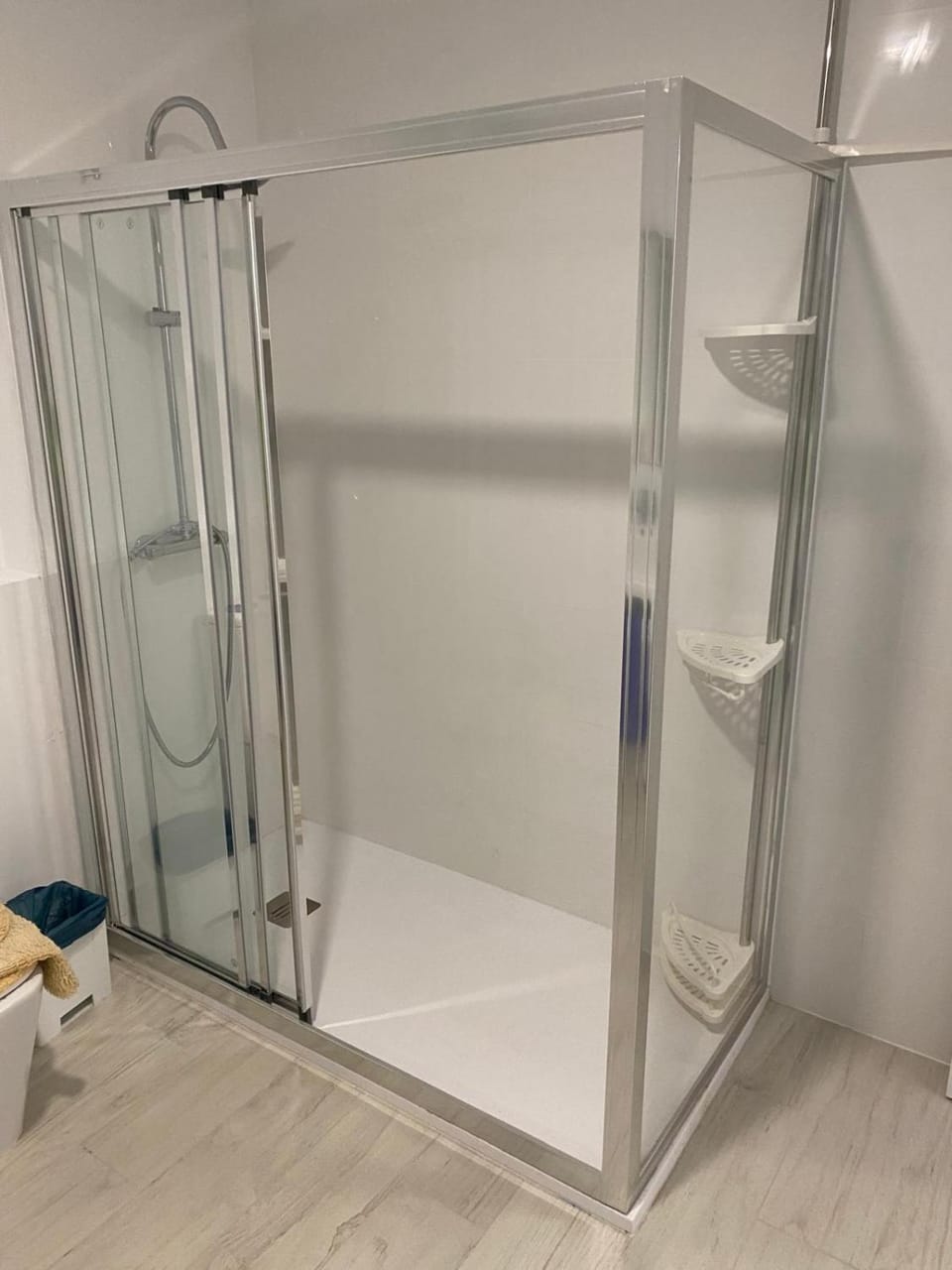 Shower, Bathroom