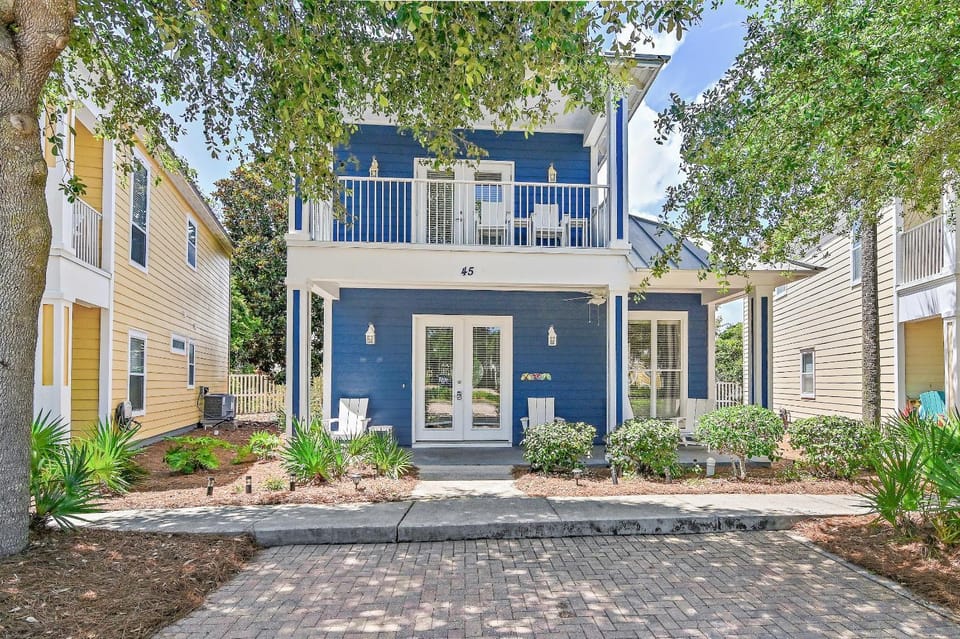 Miramar Manor House in Miramar Beach