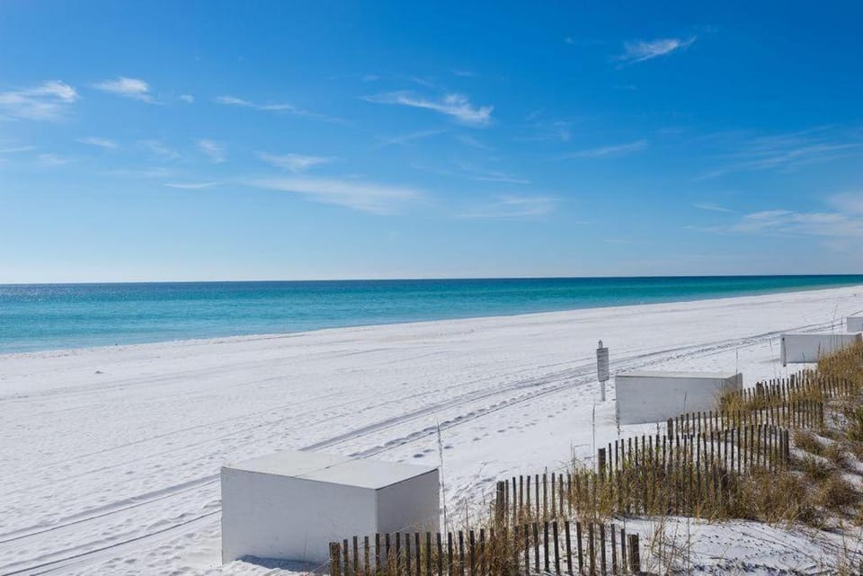 Miramar Manor House in Miramar Beach