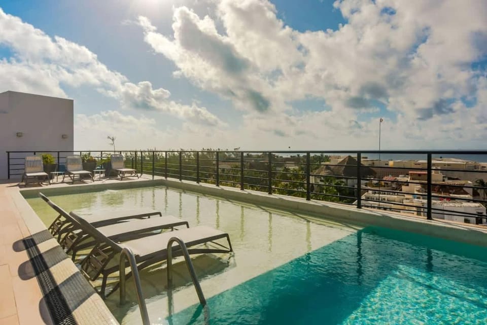 Day, Natural landscape, View (from property/room), Balcony/Terrace, Pool view, Sea view, Swimming pool, Swimming pool, sunbed