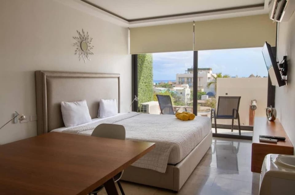 Apts 200m from beach sleeps 10 House in Playa del Carmen