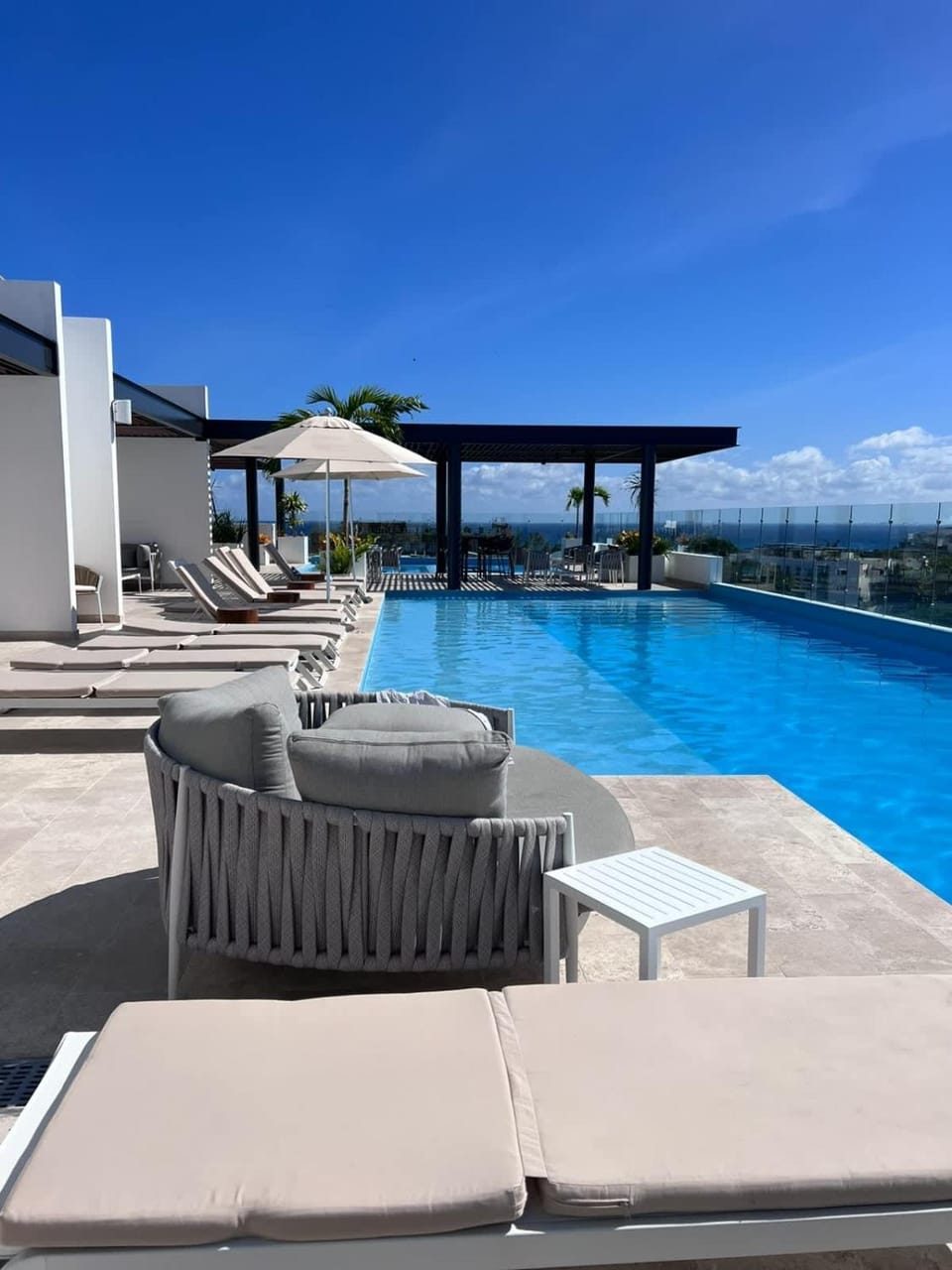 View (from property/room), Balcony/Terrace, Pool view, Swimming pool, sunbed