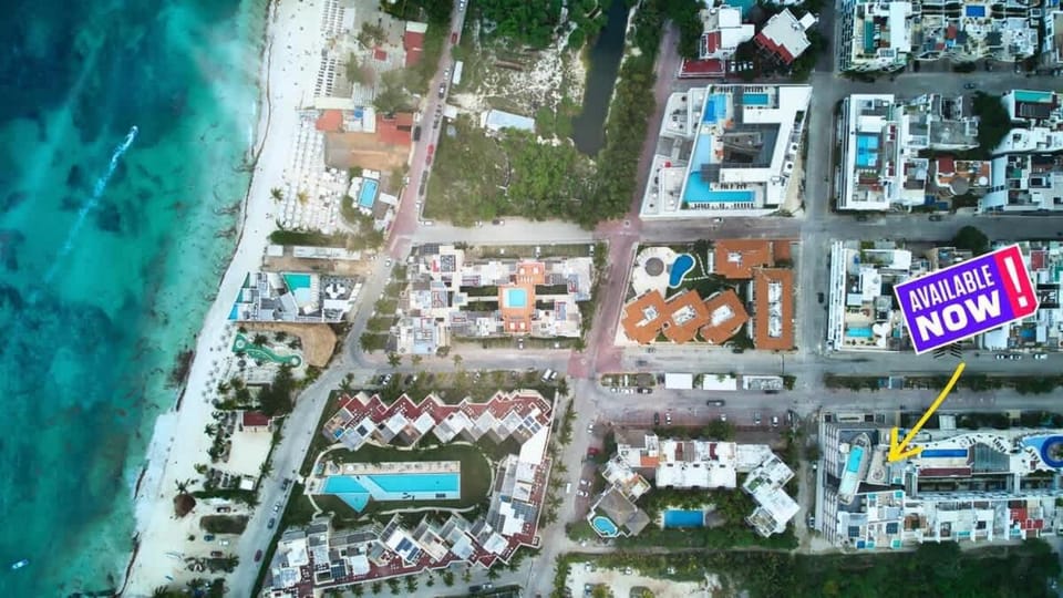 Nearby landmark, Day, Bird's eye view, Beach, Location