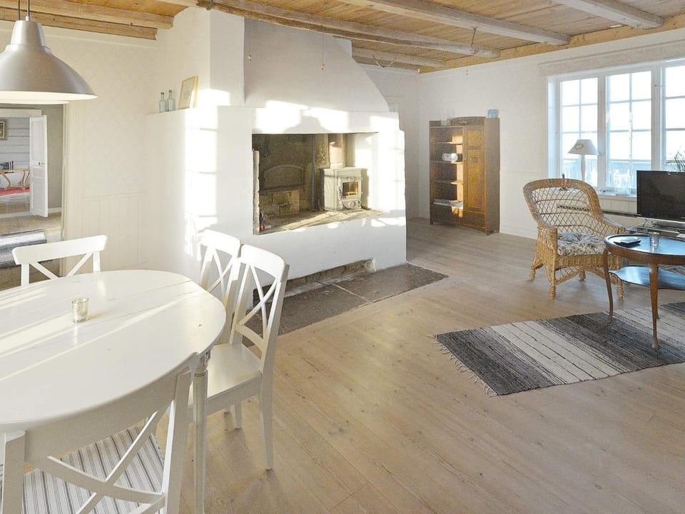 6 person holiday home in Hova House in Västra Götaland County