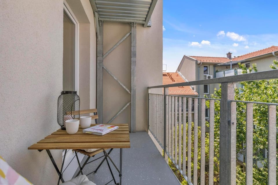 Day, View (from property/room), Balcony/Terrace