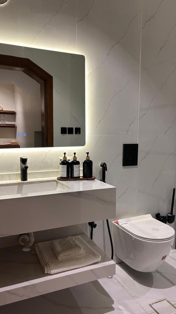 غرف فندقية بمدخل خاص - عمارة سكنية Vacation rental in Jeddah