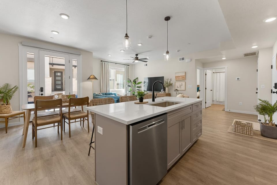 Deja Blue at Desert Color condo Apartment in St George