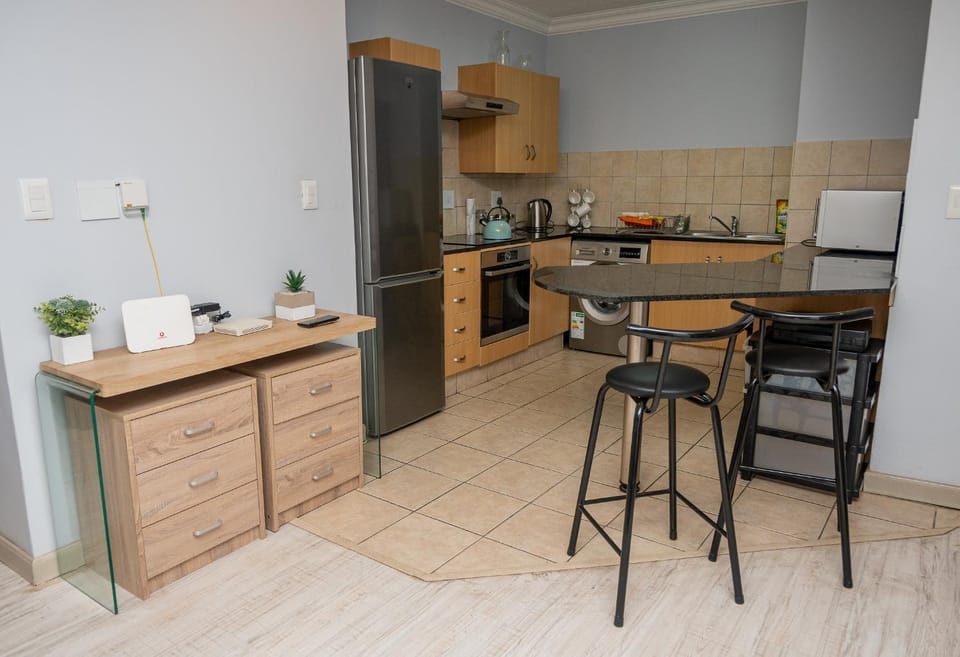 Premium Deluxe at waterkloof Apartment in Pretoria