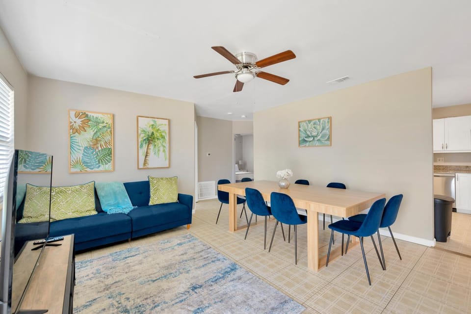 Getaway with Heated Pool and fence by Siesta Key Beach House in Gulf Gate Estates
