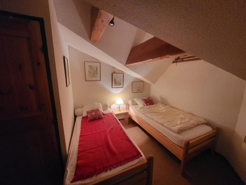 Superbe appartement 3 chambres sur les pistes de Montgenèvre, parking inclus - FR-1-266-233 Apartment in Montgenèvre