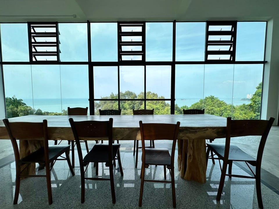 Ferringhi Inn 51 Bed and Breakfast in Tanjung Bungah