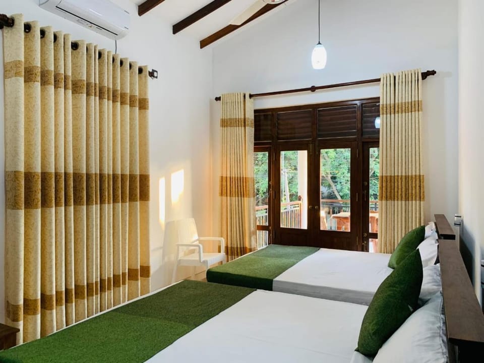 Kandula Holiday Resort Bed and Breakfast in Sri Lanka
