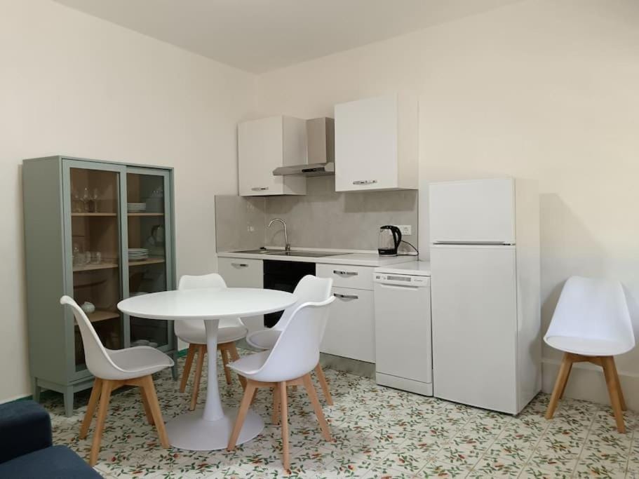 Marina di Bardi Silvia's Beach house House in Liguria