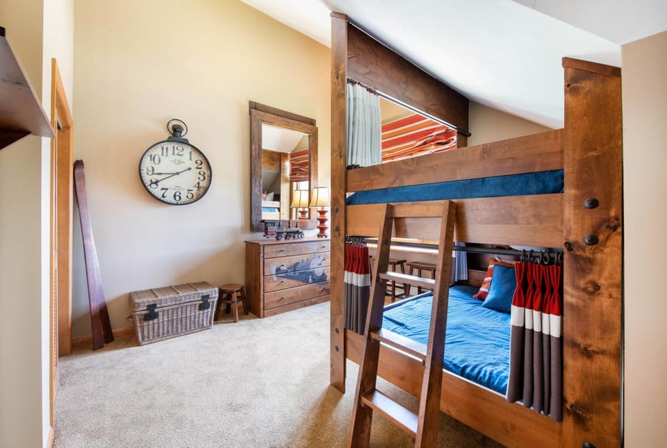Select Unit 1710 - 2BR - Zephyr Mountain Lodge condo Apartment in Winter Park