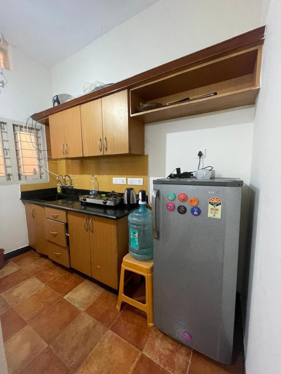 Kitchen or kitchenette, kitchen