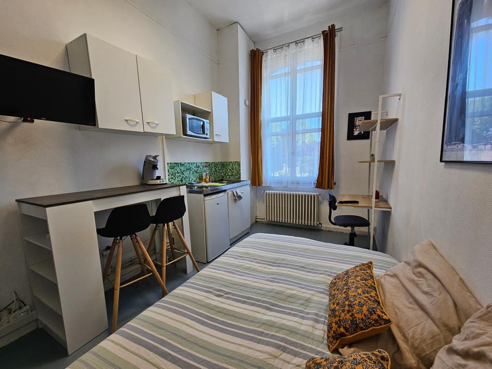 Le National 12 Studio confortable proche centre Apartment in Hauts-de-France