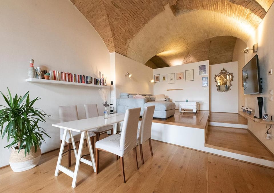 Communal lounge/ TV room, Seating area