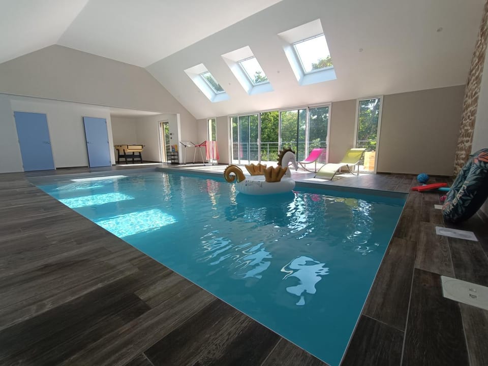 Garden, Swimming pool