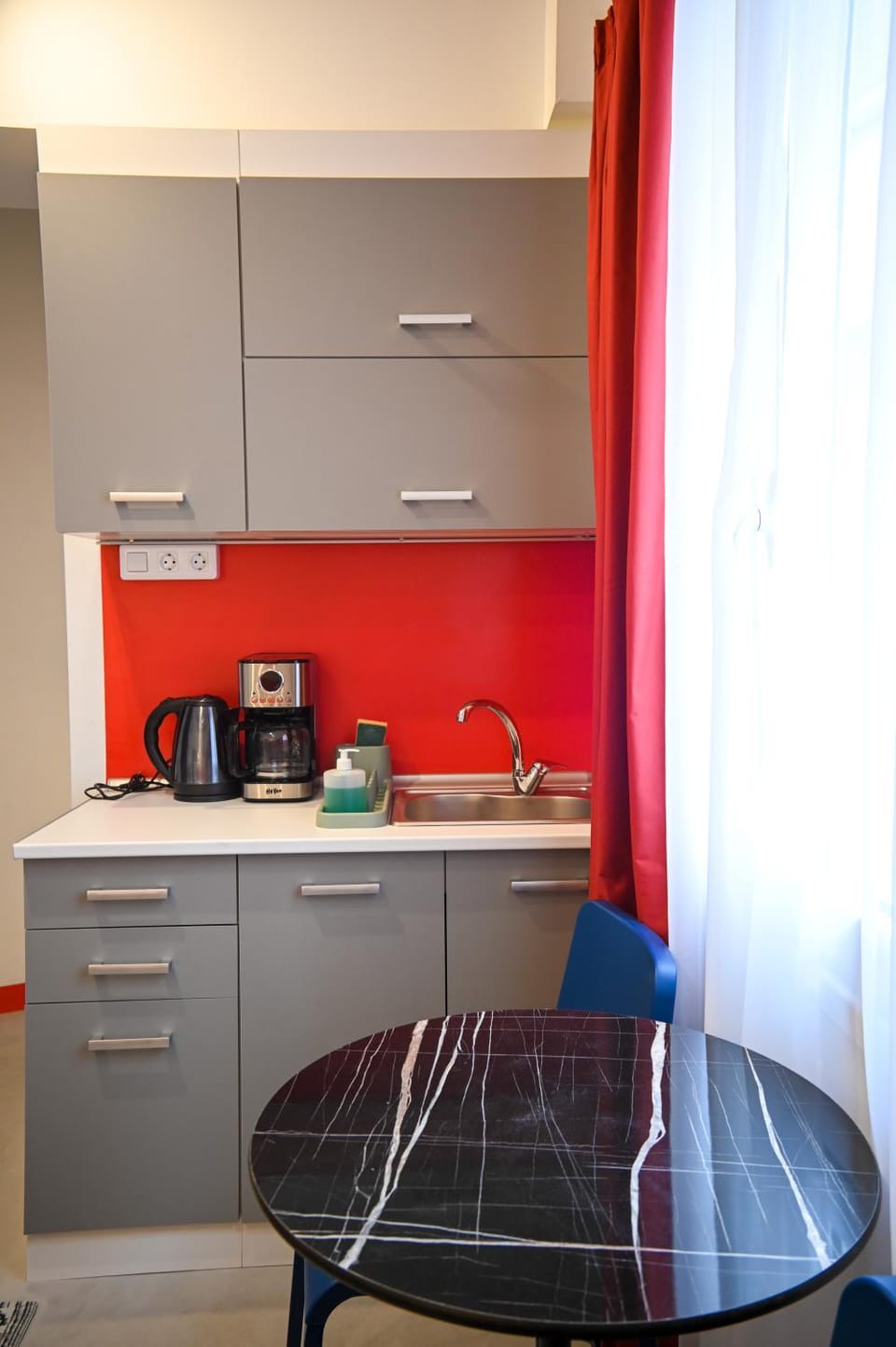 Coffee/tea facilities, Kitchen or kitchenette