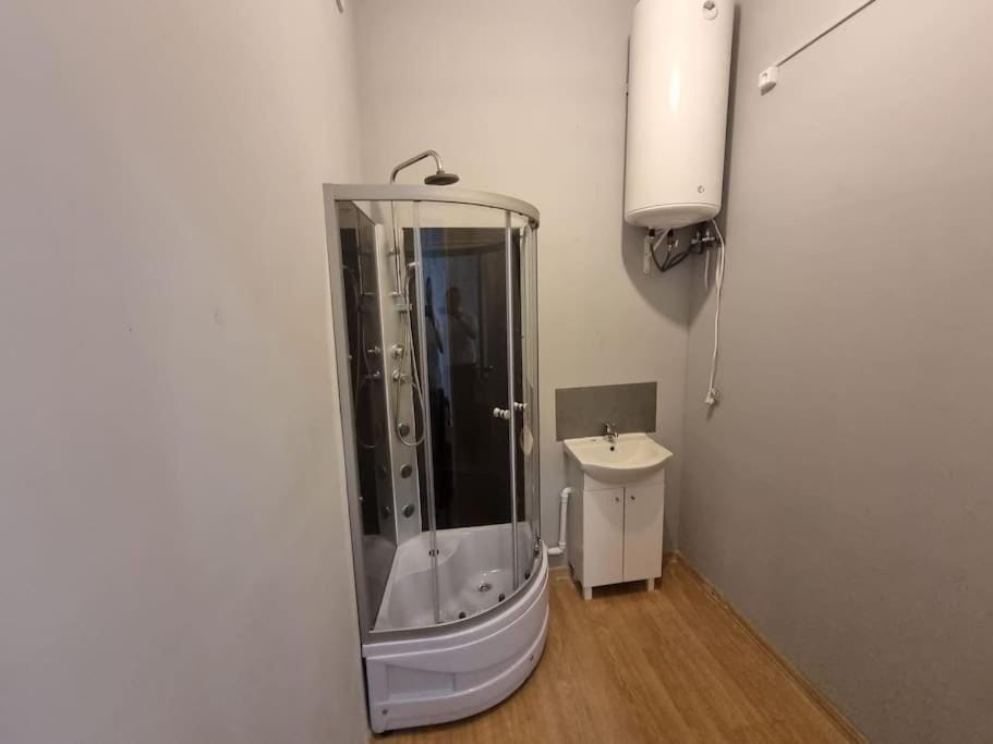 Fantastic KRK - KR63 Pokój F Apartment in Krakow