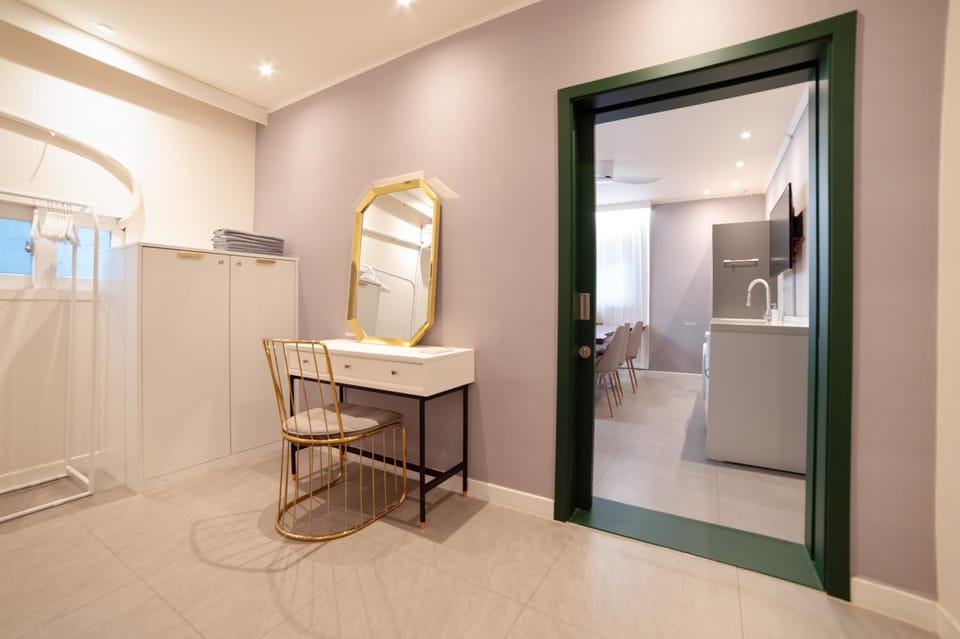 Cloud Hongdae #AREX 3min Bed and Breakfast in Seoul