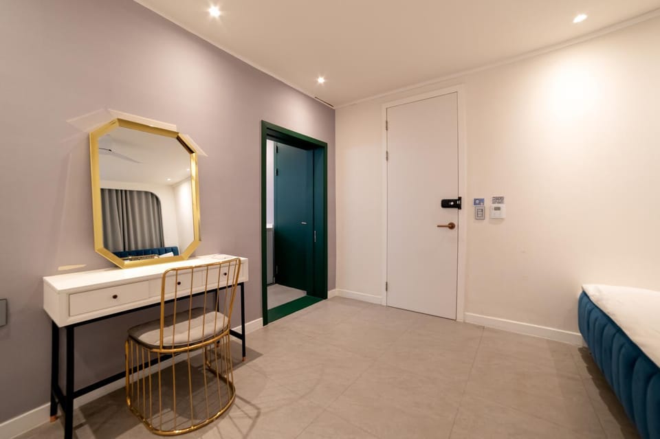 Cloud Hongdae #AREX 3min Bed and Breakfast in Seoul