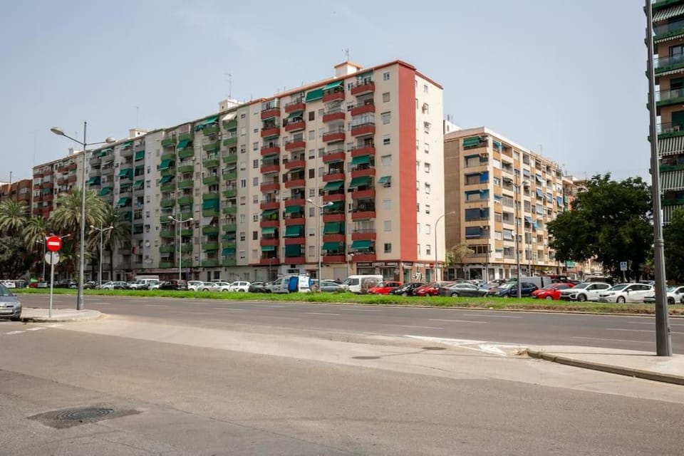 Loft nuevo cerca de Ruzafa y Ciudad de las Artes Apartment in Valencia