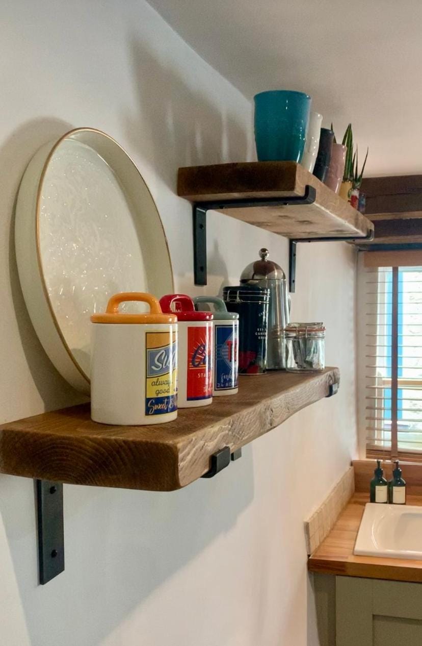 Coffee/tea facilities, Kitchen or kitchenette