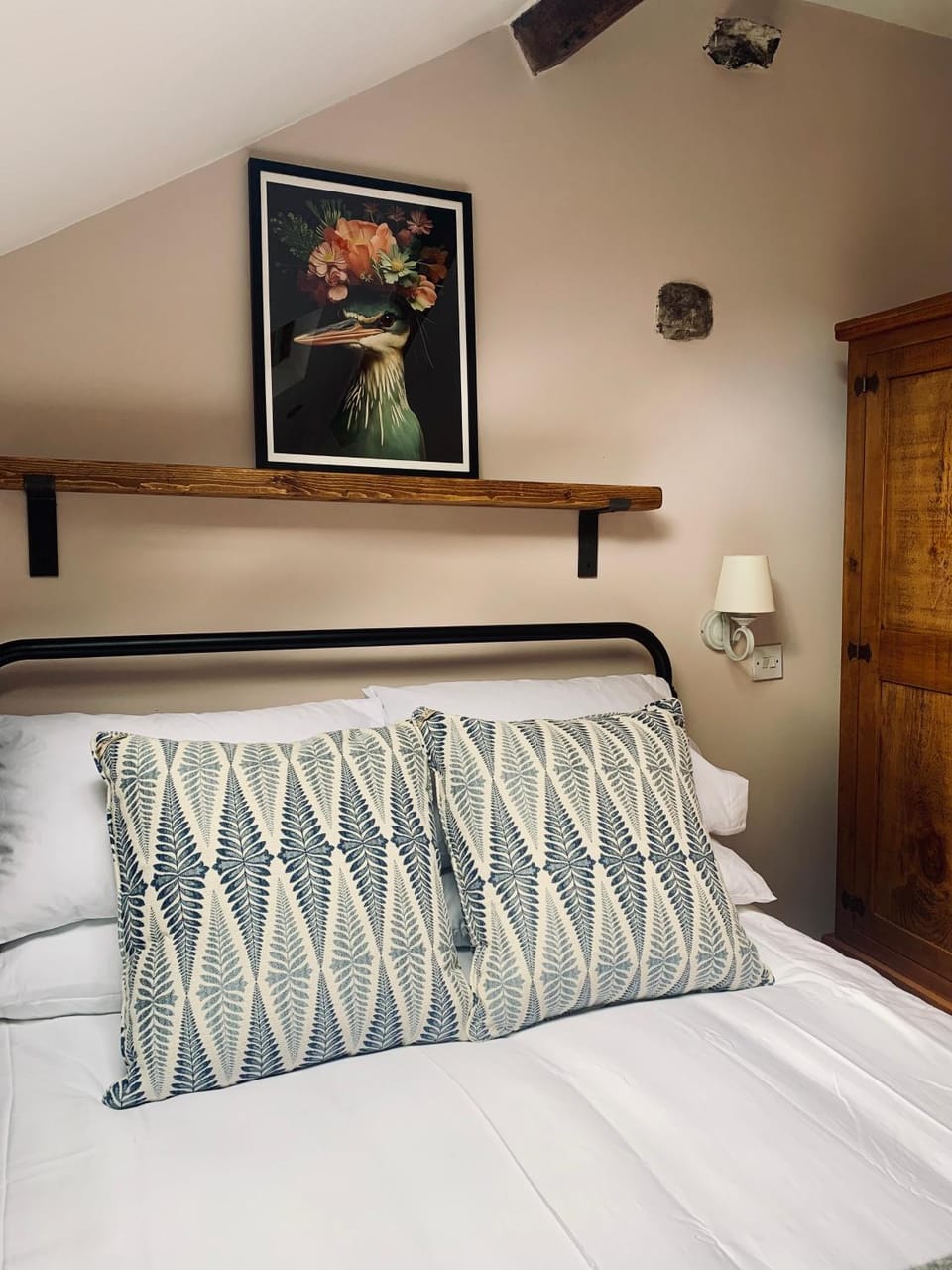 Decorative detail, Bedroom