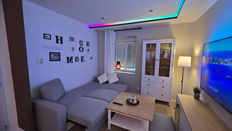 ARKANA, appartement avec 2 places de parking Apartment in Dole