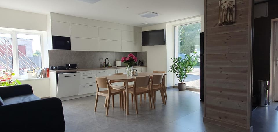 Kitchen or kitchenette, Living room, Dining area