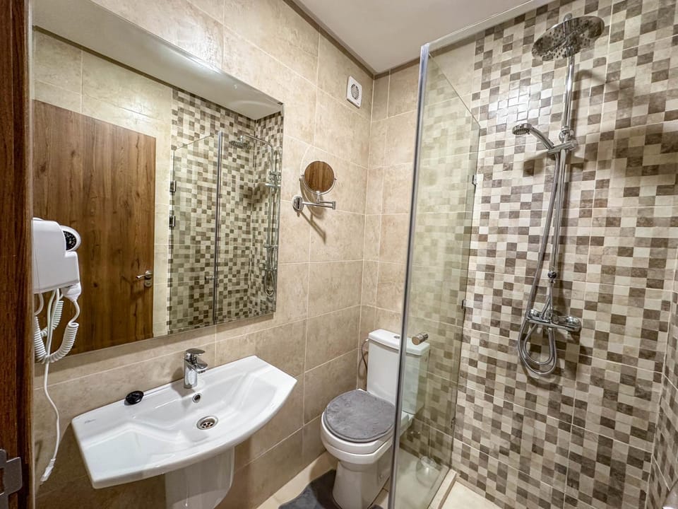 Shower, Toilet, Bathroom