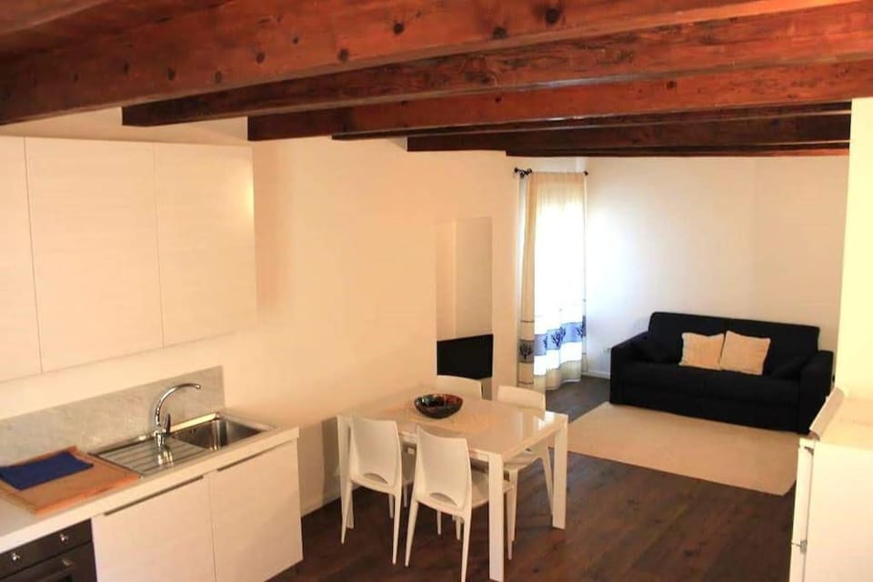 Kitchen or kitchenette, Living room, Dining area