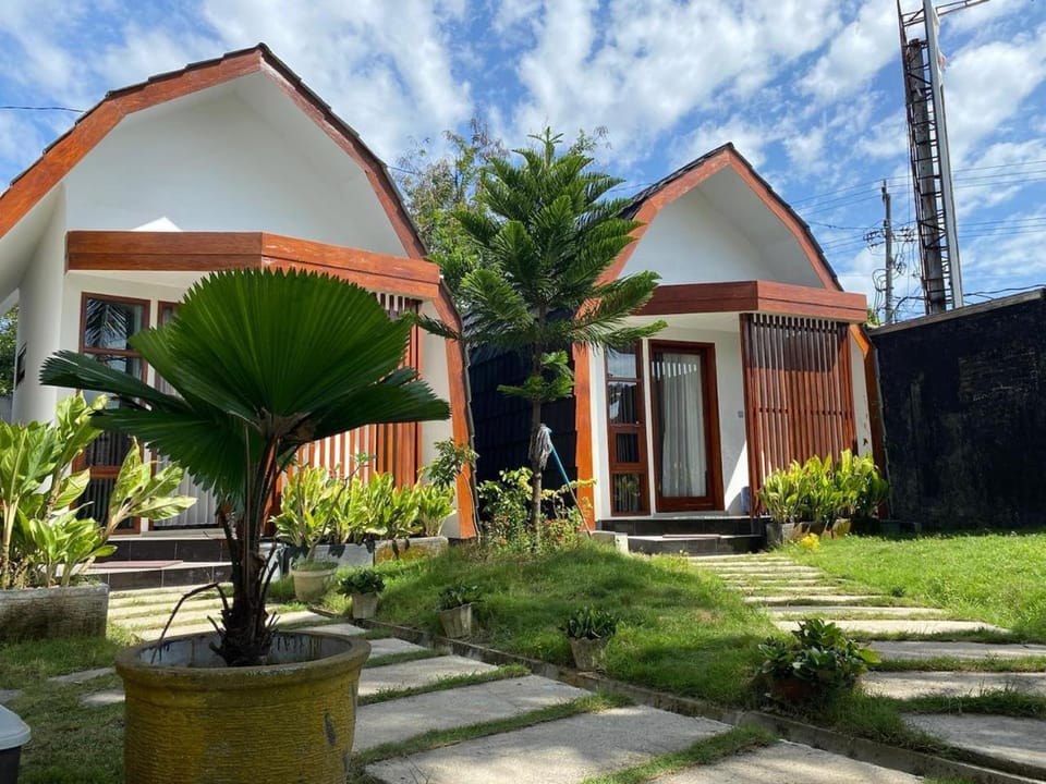 Property building, Day, Garden view