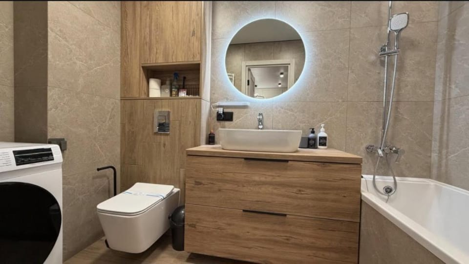 Toilet, Bathroom