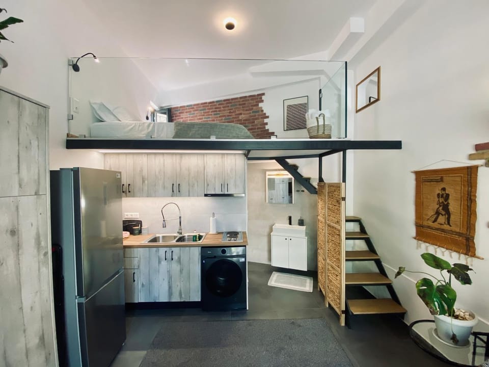 Sophia Luxury Loft Apartment in Kallithea