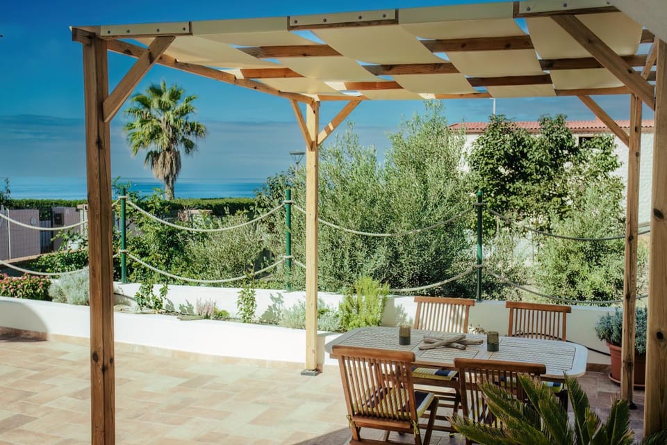 Patio, Spring, Day, Natural landscape, Garden, View (from property/room), Balcony/Terrace, Dining area, Garden view, Sea view