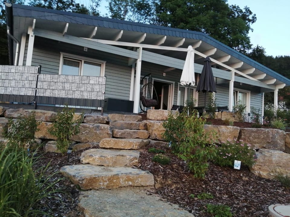 Property building, Day, Garden, Garden view