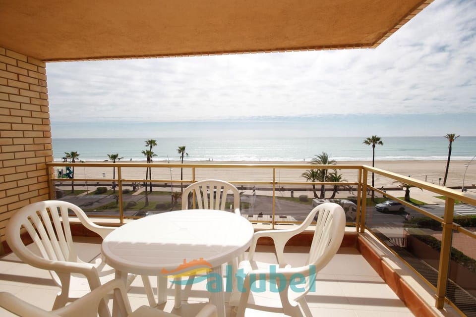 Balcony/Terrace, Beach, Sea view