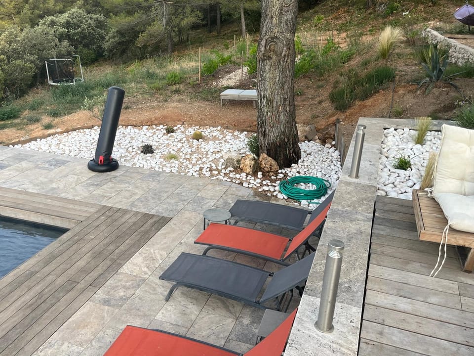 Havre de paix face a la Sainte Victoire Villa in Aix-en-Provence