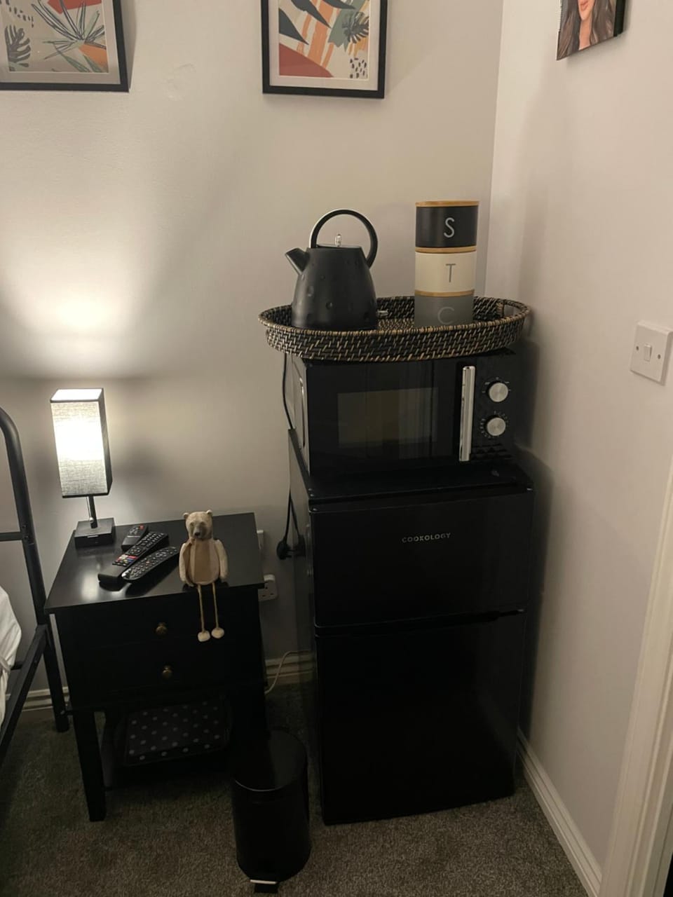 Cosy home from home with PRIVATE BATHROOM - FREE PARKING - Winner of a Traveller Award 2026 Vacation rental in Cardiff