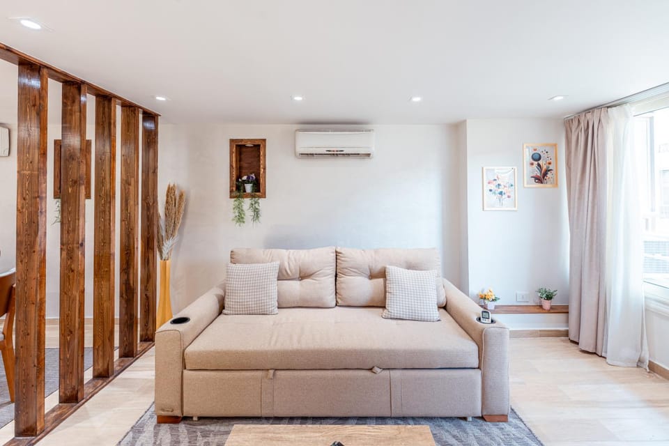 Living room, Seating area, air conditioner