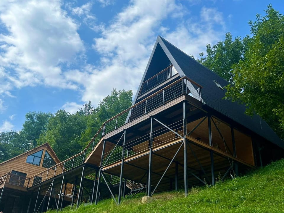 Property building, Natural landscape, Garden view