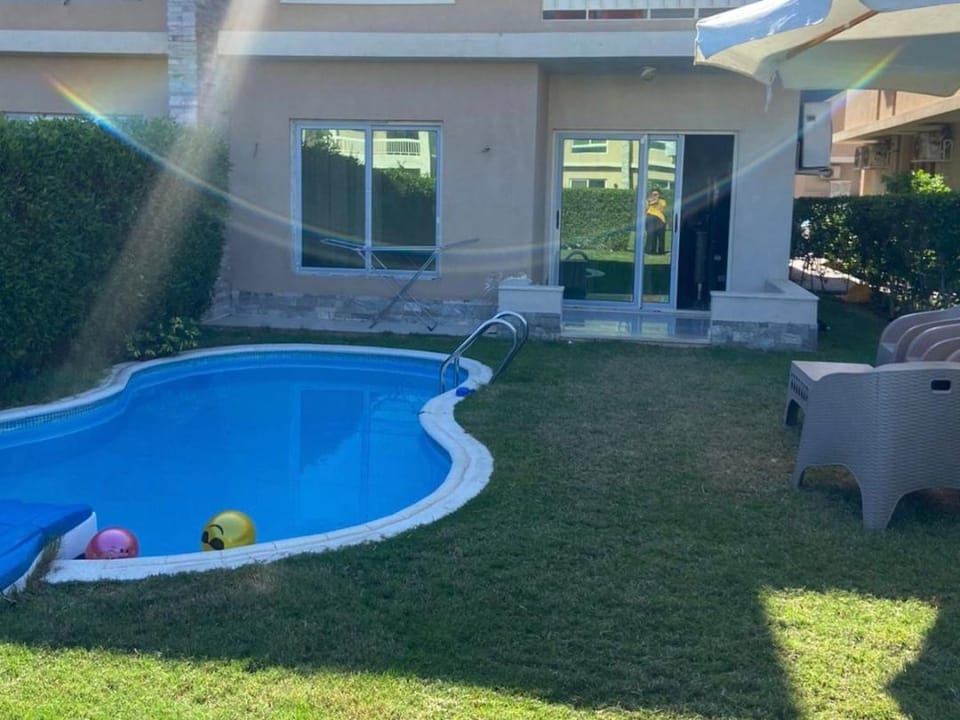 فيلا رائعة فرش مودرن على بحر مارينا دلتا Villa in Egypt