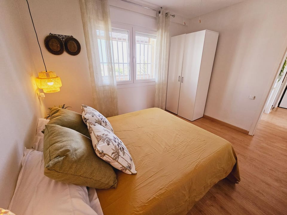 Apartamento Tropicana Beach Apartment in Roquetas de Mar