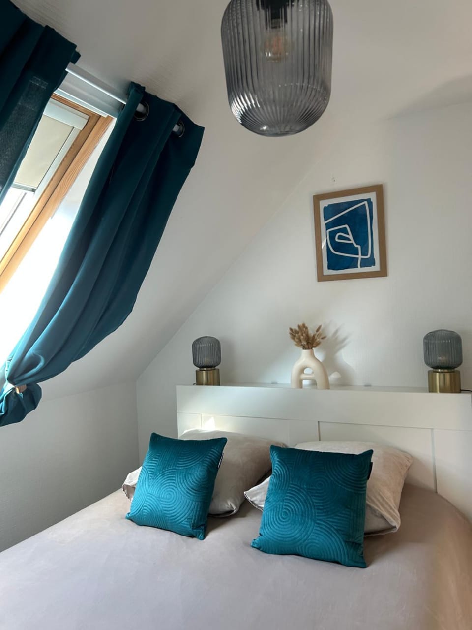 SB Bed and Breakfast Contemporain Apartment in Grand Est